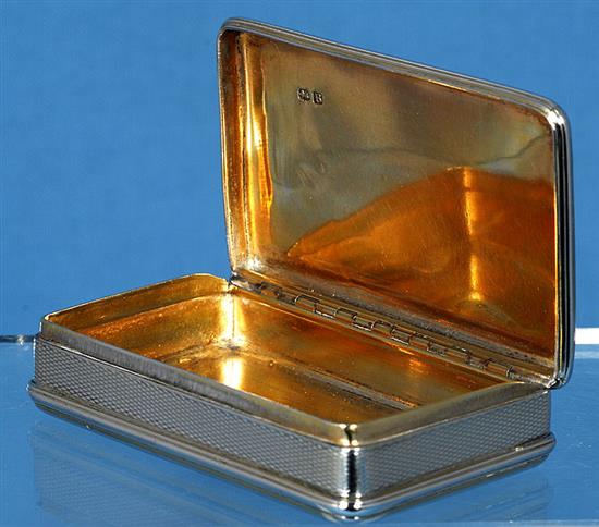 A George III silver snuff box, by William Eley II, Length 85mm. Weight: 4.1oz/130grms